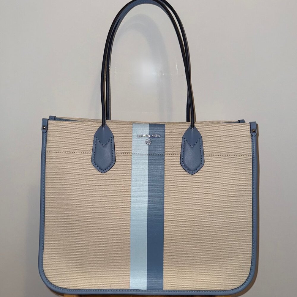 Michael Kors Canvas Heidi Tote